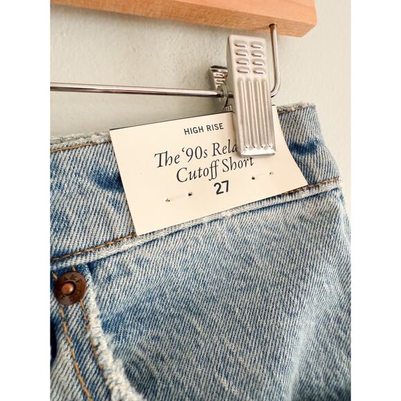 Abercrombie & Fitch | NWT High Rise 90s Cutoff Short in Light Wash | Sz 27 - Picture 4 of 11